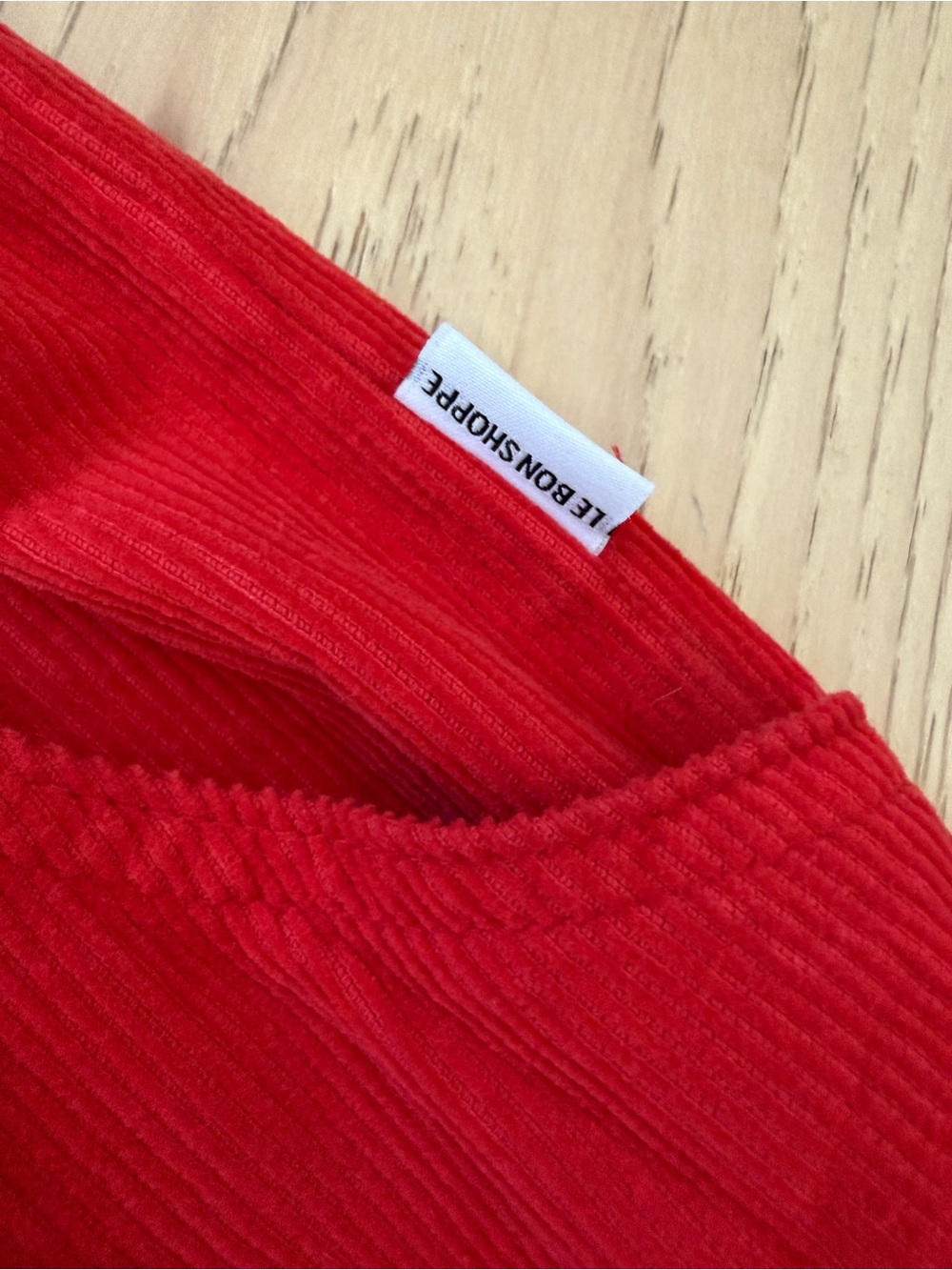 Le Bon Shoppe Arc Pants in Red Soft Corduroy-S - Picture 5 of 6